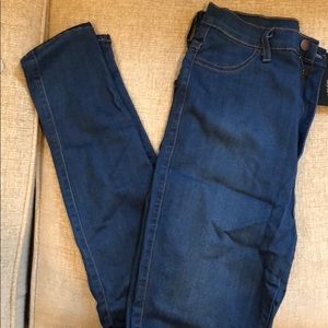 Fashion Nova skinny jeans